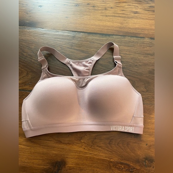 Victoria Sport Light Purple Padded Sports Bra - Picture 1 of 5